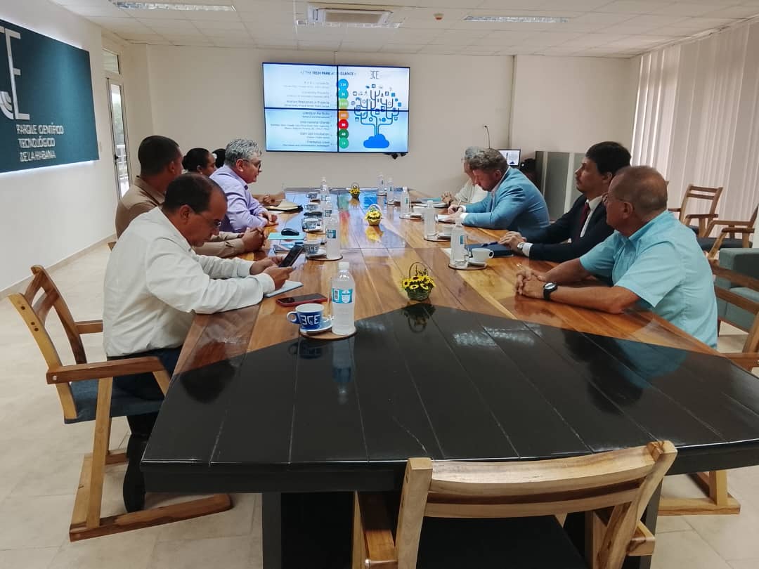 xtraordinario y Plenipotenciario de la República de Belarús en Cuba 1 Vitali Barchuk, Embajador Extraordinario y Plenipotenciario de la República de Belarús en Cuba 1