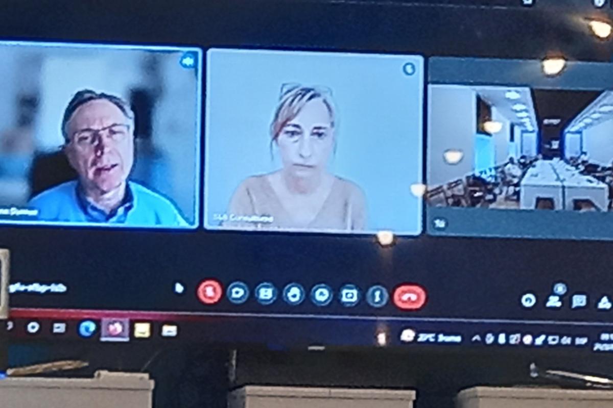 Encuentro con Rodrigo Saldaña